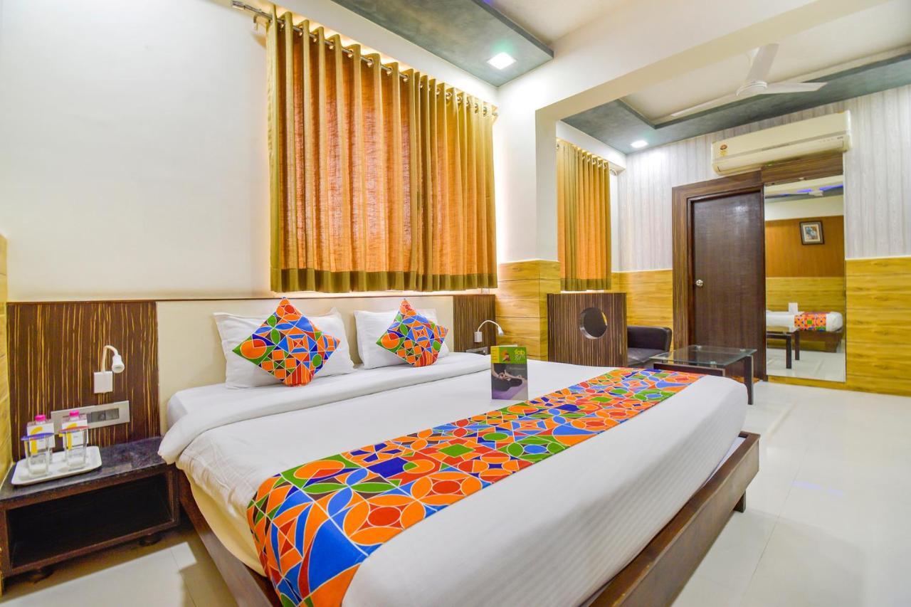 Fabhotel Kohinoor Plaza Ahmedabad Exteriör bild