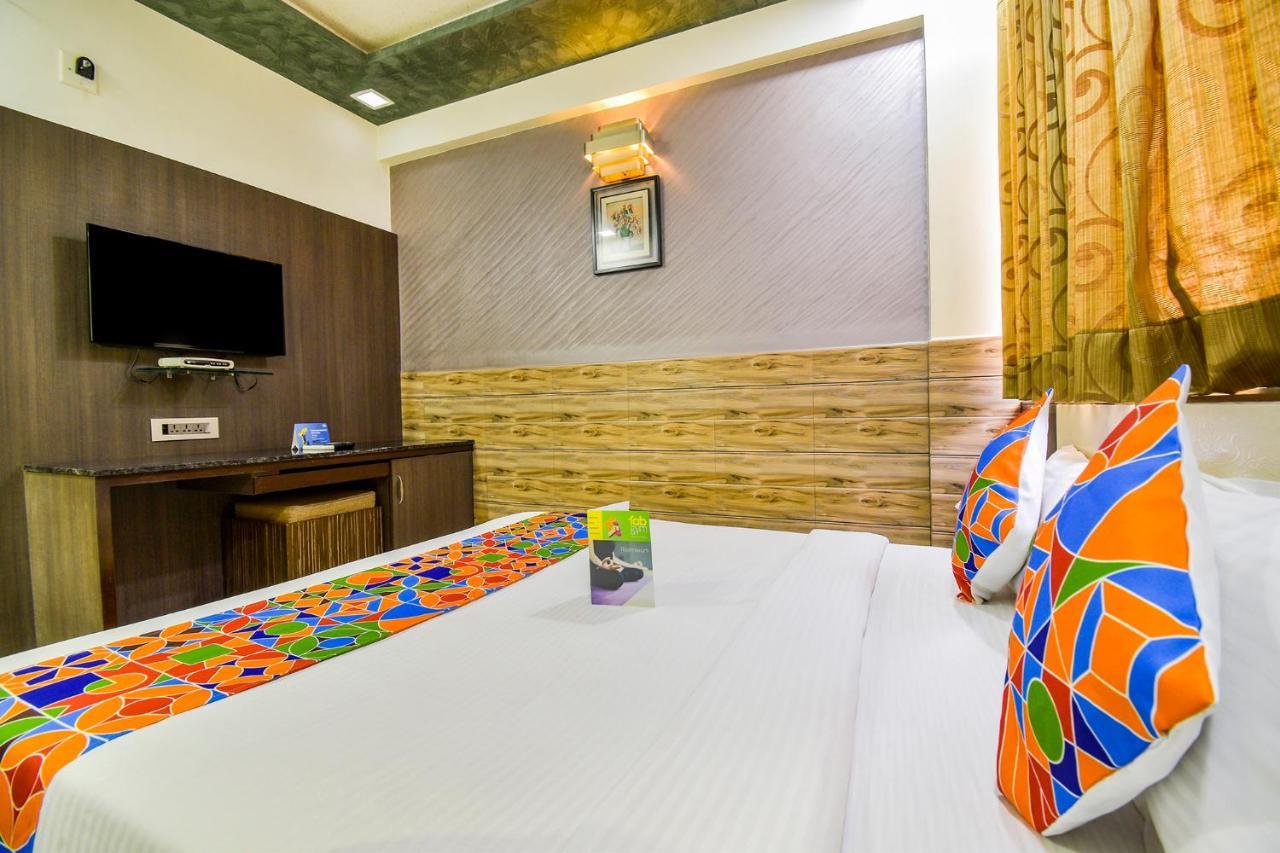 Fabhotel Kohinoor Plaza Ahmedabad Exteriör bild