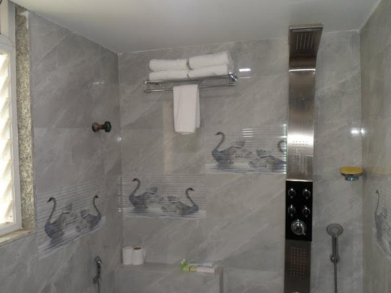 Fabhotel Kohinoor Plaza Ahmedabad Exteriör bild